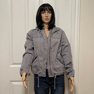 Hollister fall trendy jacket women’s size large great shape very lightly worn
